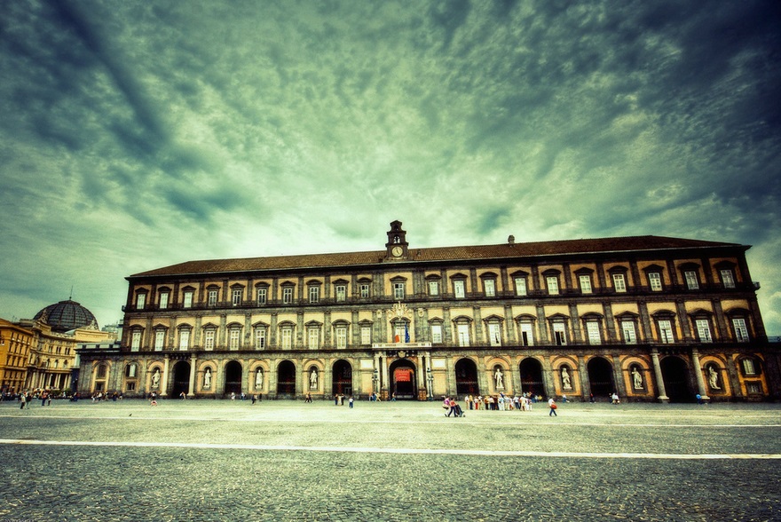 palazzo reale napoli