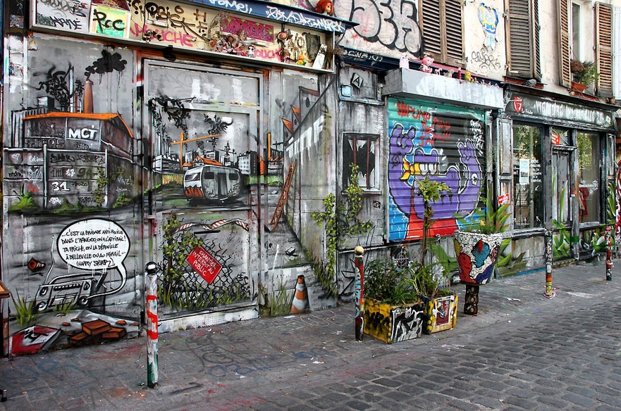 Париж національних меншин на Rue Denoyez. Париж національних меншин на Rue Denoyez.