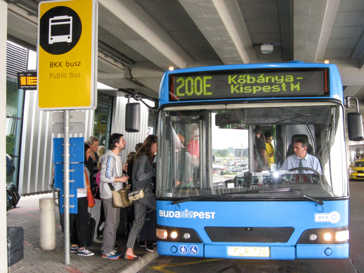 bus 200E